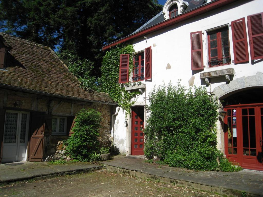 Chambres d'Hôtes Closerie du Guilhat Salies-de-Béarn Exterior foto